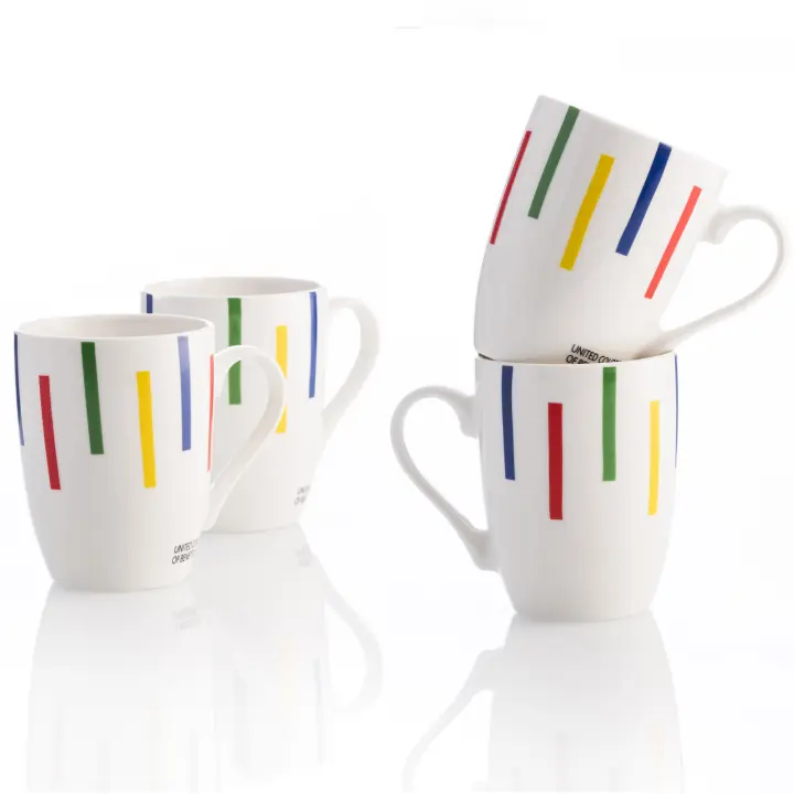 Set 4p mugs 11cm 360ml new bone china diseño rayas de colores CASA BENETTON - 1