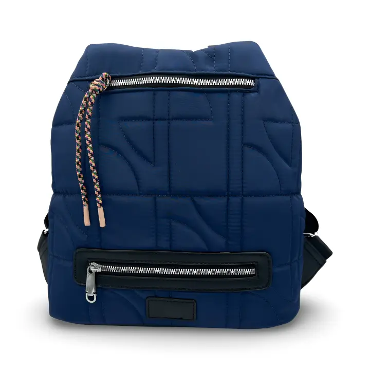Mochila de nylon de seguridad antirrobo para mujer, con gran capacidad, ligera y cómoda, ideal para uso diario, casual y moderna. CAMAR - 1