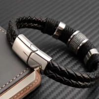 Pulsera De Cuero Genuino Marrón Vintage Multicapa Para Hombres Estilo Negocios Formal Joyería Regalo Para Muñeca - details 3