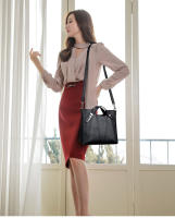 Bolsos de mujer de mediana edad, nuevo estilo, atmosféricos y versátiles, de moda, de cuero suave, de gran capacidad, bolsos de un solo hombro y bandolera. - details 0