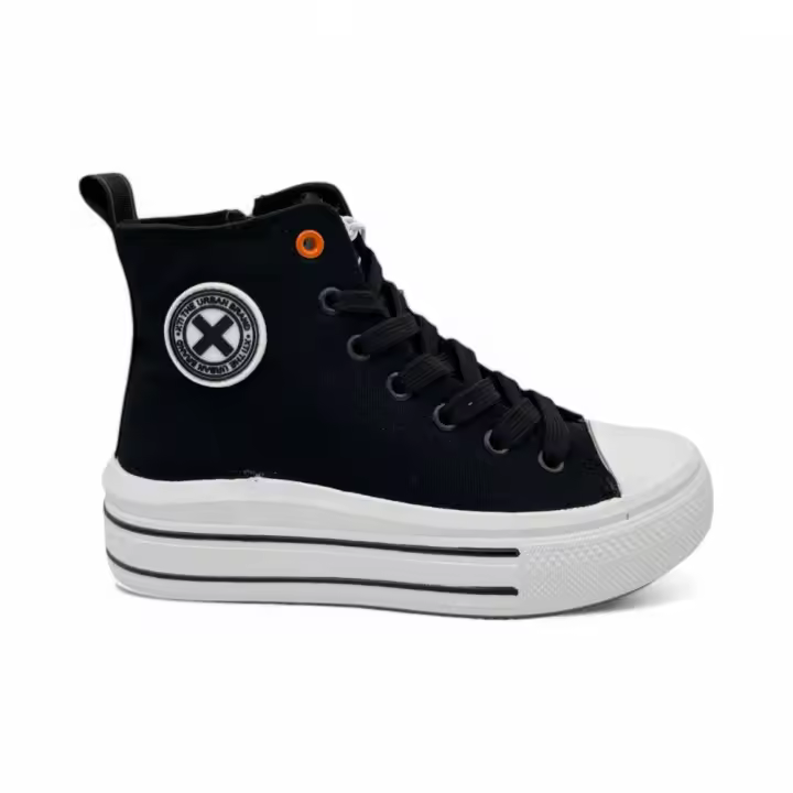 Botas marca Xti para infantil en color negro - 1
