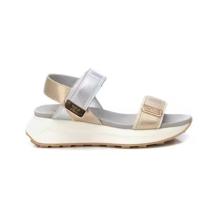 Sandalias XTI  para mujer en color plateado - 1
