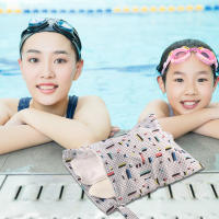 Bolsa De Baño Para Bebé 30x40cm Reutilizable Y Lavable Impermeable Para Viajes Y Natación Almacenamiento De Artículos Infantiles Con Cierre De Cremallera - details 4
