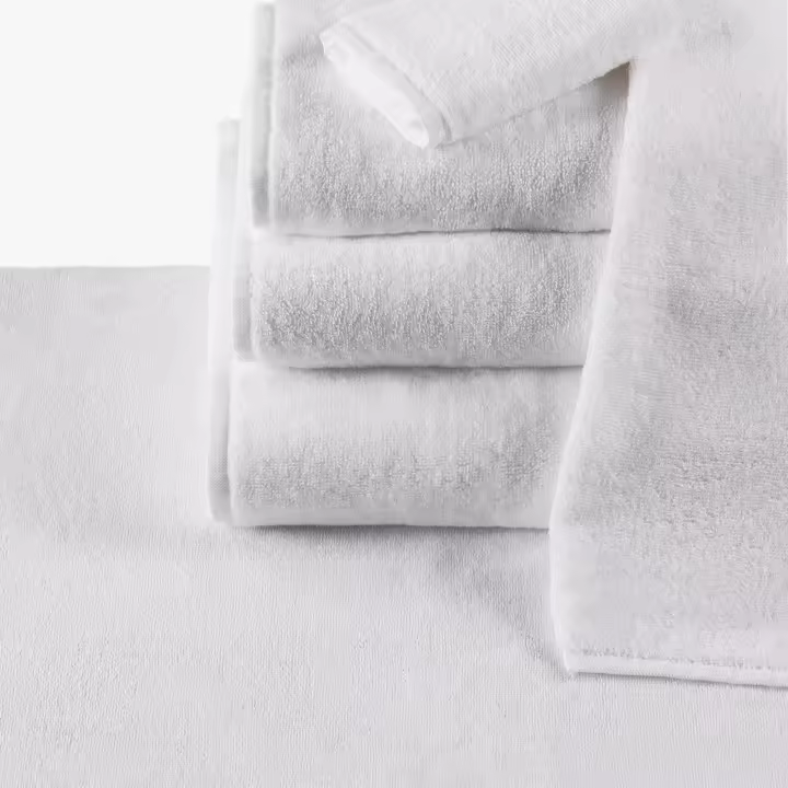 12 Toallas 33x33 cm, 550 GR, 100% CO, blancas, hotel, alta calidad textil y resistentes al lavado industrial - 1