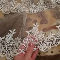 Velo De Novia Doble Capa Con Encaje Y Recogido De Metal Hermoso Accesorio De Boda Corto Para Mujer Vestimenta De Novia - details 3