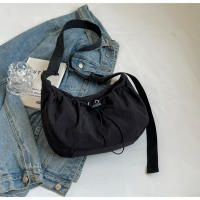 Bolso De Hombro De Nylon Nueva Diseño En Niche Color Sólido Con Pliegues Bolso Cruzado Versátil Para Uso Casual En Clase Y Comuting - details 38