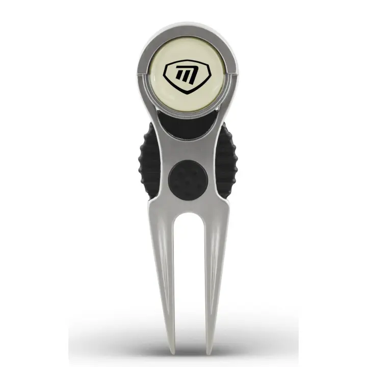 MASTER - Arreglapiques de gran calidad con marcador - Muy práctico y resistente - No puede faltar en tú ronda de Golf - 1
