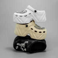 Sandalias De Tacón Alto Con Cadena De Plata Y Patrón De Oso Y Abeja Moda Nueva X8809 Material De Imitación De Cuero Para Mujer - details 11