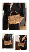 Bolso De Hombro Para Mujer Estilo Versátil 2025 Moda Texturizada Cuadrado Pequeño Bolsa De Mensajero Versátil Bolsa De Comercio - details 7
