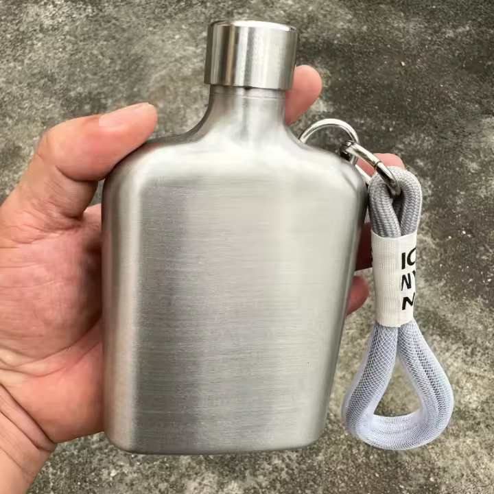 Botella De Licor De Acero Inoxidable De 9oz Flasque Portátil Para Camping Viajes Y Exterior Vino Vodka Whiskey Café Leche Té - 1