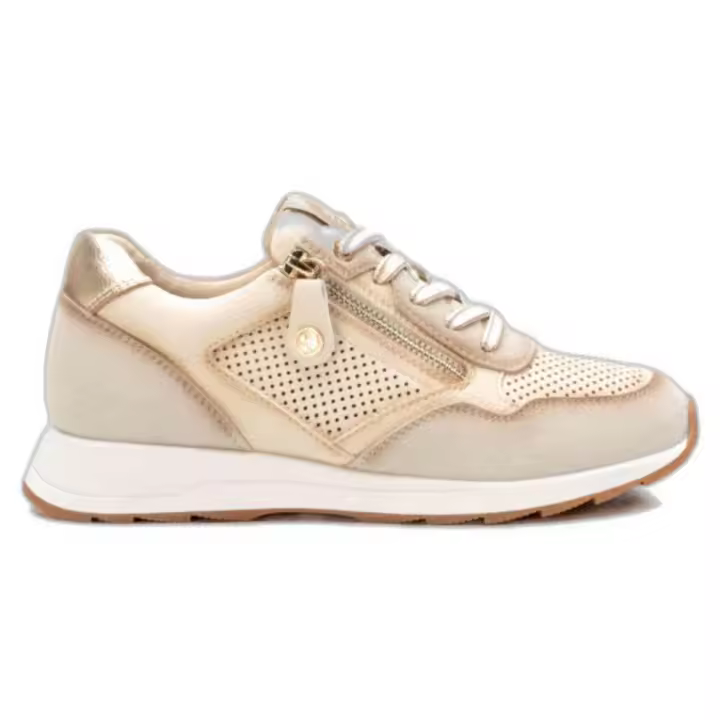 Zapatillas XTI  para mujer en color beige - 1
