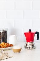 Monix Induction Inox Cafetera Italiana de Aluminio y Acero Inoxidable, 3 / 6 / 9 Tazas de Capacidad, Mango Termorresistente, Fácil de Lavar, Apta para Todo Tipo de Cocinas Incluida Inducción - Color Rojo y Negro - details 6