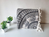 Toalla de playa, Pareo, XXL, Cubre Sofá, Cubre Cama, 100% Algodón, 210 x 240 cm, suave, Estampado Elefantes, Color Negro y Blanco, Kiglam - details 2