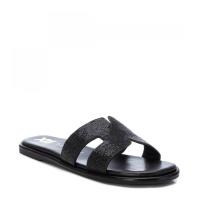 Sandalias planas de Mujer XTI 142811 01 PALA HUECOS LATERALES NEGRO 32196 24V - details 1