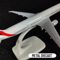 Modelo De Avión De Escala 1:250 En Metal Replica De Emirates B777 Juguete Antiestrés Para Niños Decoración De Oficina De Aviación - details 3