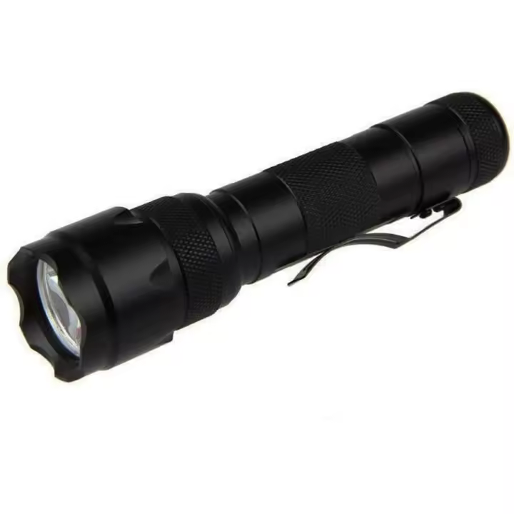 Mini linterna táctica portátil con clip de mano de alta potencia para deportes al aire libre y actividades en interiores (negra) - 1