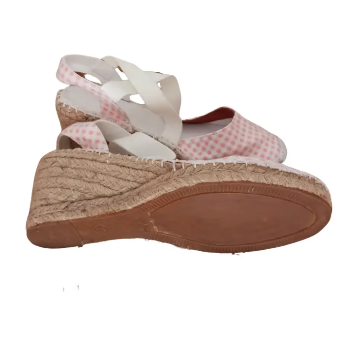 Alpargatas ANIMS con cuña de yute modelo SEVILLA en cuadros VICHY- Estilo y comodidad para tus pies - VEGANO - Disponible también en marrón con lunares rojos - 1