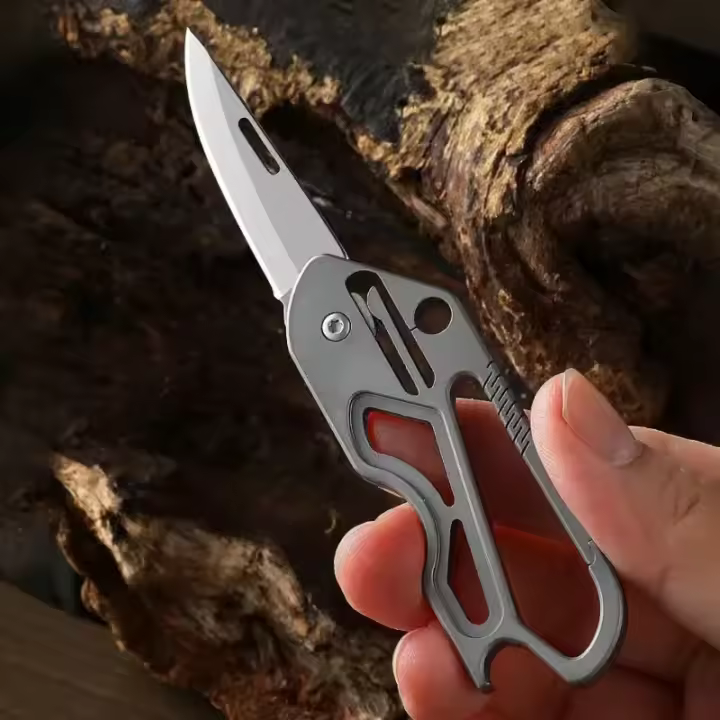 Cuchillo De Aleación De Titanio Plegable EDC Con Llavero Y Colgante Para Abrir Cartas Herramientas De Sobrevivencia Al Aire Libre Cuchillo De Mano Portátil Para Regalo - 1