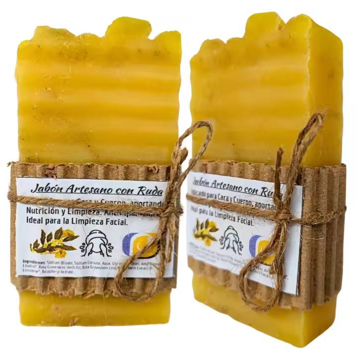 2 Jabones Artesanos Naturales de Ruda. PumarShop Cinnia Natura. Limpiador Facial e Hidratante. Indicado para Acné, Psoriasis. Calama la Irritación. Hechos a Mano. Apto Veganos - 1