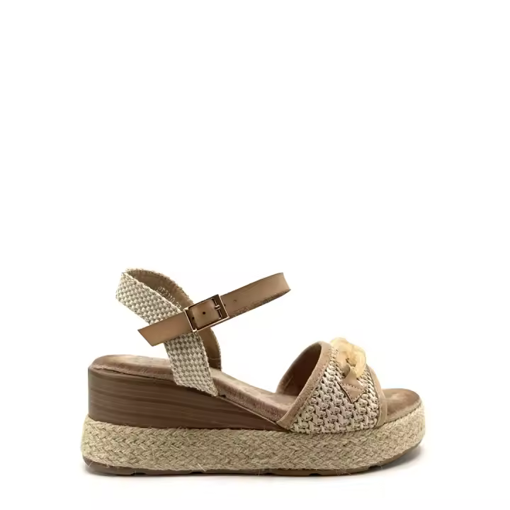 Maëlian - Sandalia Kenia - piso efecto madera, con tira de yute ancha y plantilla almohadilla para mayor confort. Cuña de 6 cm de altura. Diseño de tira ancha en rafia con cadena a modo de decoración y  cierre de hebilla para mejor ajuste al pie. - 1