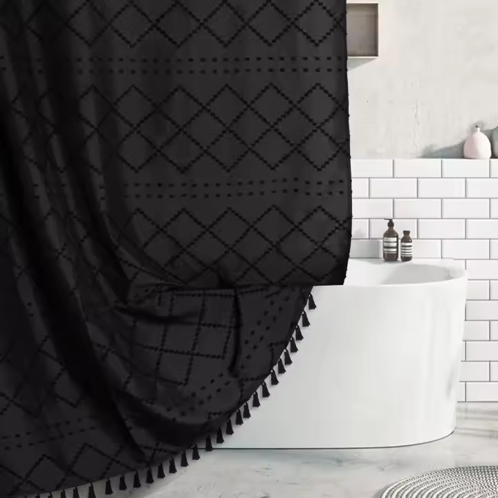 Cortina de Ducha de Tela Tejida Blanca estilo bohemio con borlas, 182x182 cm, Estilo minimalista, estilo Granja moderno, con mechones, Rayas de Chevron y Textura shabby chic. - 1