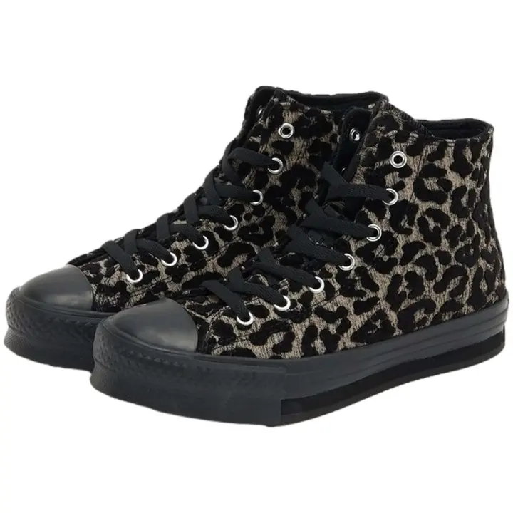 Zapatillas marca Converse modelo A07902C para kids en color negro - 1