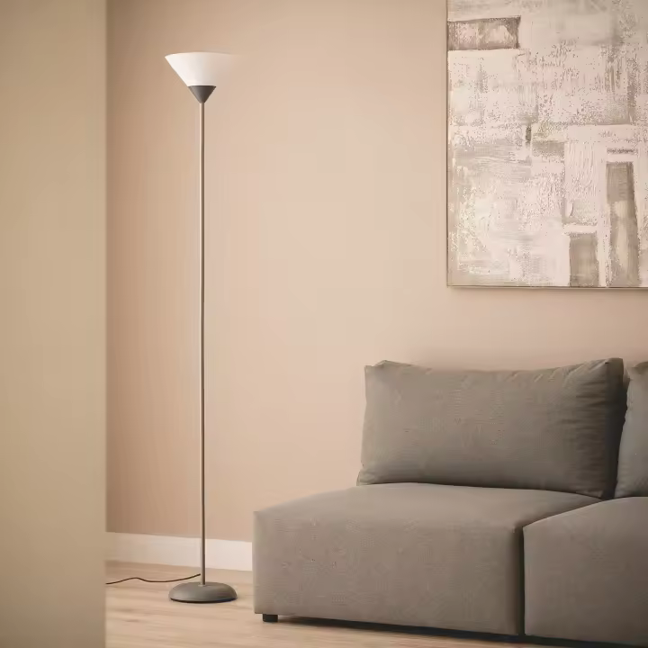LEDKIA LIGHTING - Lámpara de Pie Metal Ander | Diseño Elegante y Clásico | Soporte para Bombilla LED E27 | Ideal para Salón, Dormitorio, Oficina | Altura 178 cm, Gris, Metal - 1
