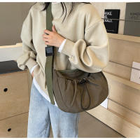 Bolso De Hombro De Nylon Nueva Diseño En Niche Color Sólido Con Pliegues Bolso Cruzado Versátil Para Uso Casual En Clase Y Comuting - details 14