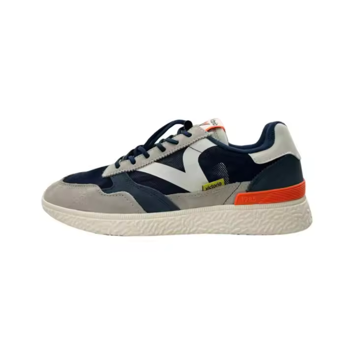 Calzado Zapatillas Casual marca Victoria modelo 8805102-Marino para hombre en color azul - 1