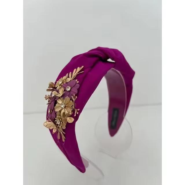 Diadema morada con decoración lateral - 1