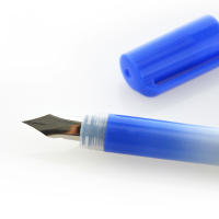 Office Box, Pack de 6 Plumas Estilográfica Desechable de tinta Azul con Punta metálica y visor de tinta, Tinta fluida y escritura suave, Ideal para escribir y lettering. - details 0