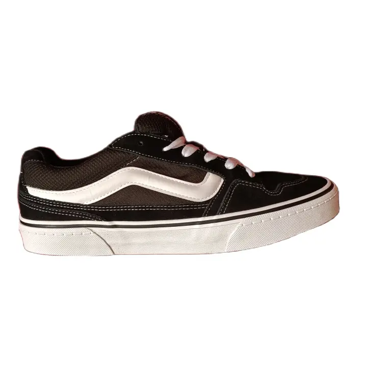 Sneaker Vans Hombre; modelo Caldrone Negro y suela blanca y piso caramelo; Referencia VN0A5JM2BA21; material: Suede en la punta y Tejido lateral; Zapatilla urbana de Vans, con su clásica banda lateral, en este caso color blanco y lengüeta gruesa. 214106 - 1