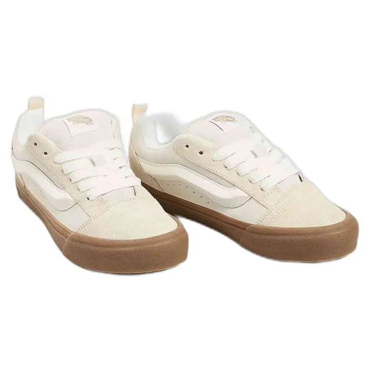 Zapatillas marca Vans modelo Vn0009Qcdbs1 para unisex en color beig - 1