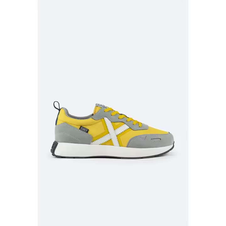 Munich sneaker hombre con diseño urbano y gran comodidad. Un básico con personalidad para tu día a día M32 - 1