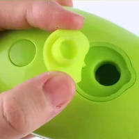 Cepillo De Vapor Eléctrico Para Gatos 3 En 1 Con Masaje Y Eliminador De Pelos De Silicona Suave Cepillo De Belleza Para Mascotas - details 1