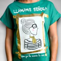 Camiseta Señora Anabel Lee - "Llámame Señora" con Maxi Print Foil Dorado - details 7