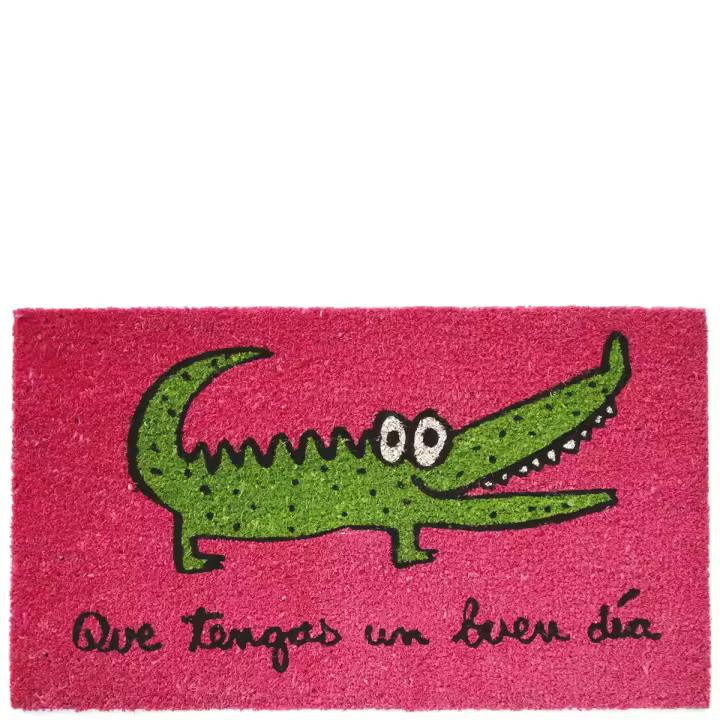LAROOM - Felpudo fucsia cocodrilo "que tengas un buen día" - El Felpudo Original - Felpudo antideslizante de alta calidad - Alta resistencia - Colores brillantes - Diseño original - Medidas: 40x70xH1,8cm - 1
