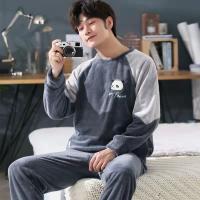 Pijama De Flannel Invierno Para Hombres Con Estampado De Rayas Y Mangas Largas Abrazadas Ropa De Dormir Casual Cómoda Talla Elástica - details 9