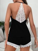 Conjunto De Pijama Para Mujer En Gris Con Tirantes Espagueti Y Shorts Bordado En La Cintura Suave Y Cómodo Para Dormir Y Descansar - details 15