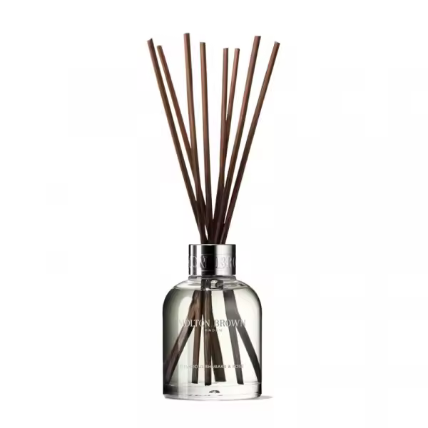 MOLTON BROWN - Delicious Rhubarb & Rose Aroma Reeds
Difusor Hogar - 1
