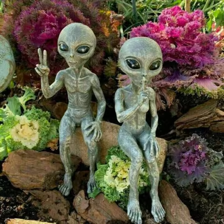 Figura De Resina Alienígena Espacial Para Jardín Decoración Externa Miniatura Regalo Para Casa Y Jardín Estilo Único Y Moderno - 1