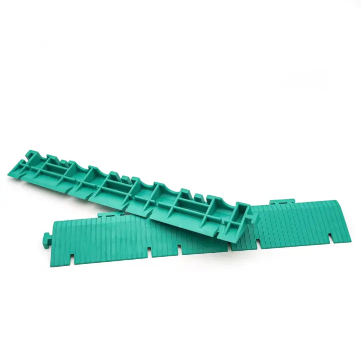 Pack 2 rampas + 1 esquinera PVC resistente para losetas reforzadas. Facilita el paso de vehículos y elimina cambios de nivel - ANTIHUMEDADES - 1