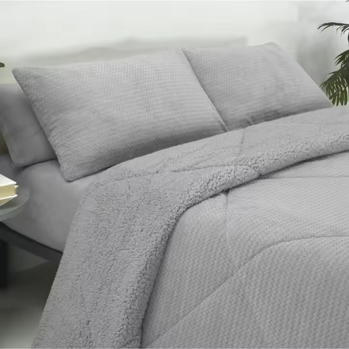 Edredón Coralina Borreguito - Disponible en Gris y Beige y para camas de 90cm, 105cm, 135cm y 150cm - Invierno - Donegal Collections - 1