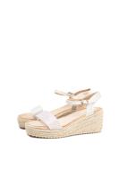 Lyla Wang sandalias doradas con cuña de esparto diseño trenzado y elegante cierre perfectas para el verano - details 20