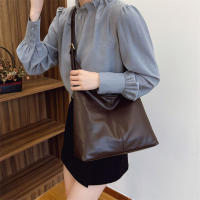 Bolso De Hombro Vintage Para Mujer Con Gran Capacidad Y Correa Cruzada Retro Tote Para Comunicación Material PU Sólido - details 9