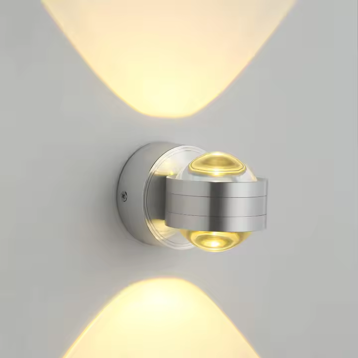 Lámpara de pared LED de 6 W, de Medio Globo, de color Blanco cálido - 1