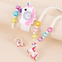 Juego De Reloj Y Joyería Para Niñas Con Patrón De Caballo Arcoíris Collar Aretes Anillo Pulsera Regalos Para Niñas Y Niños - details 12