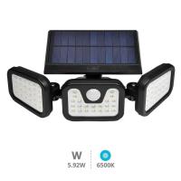 Aplique Solar LED Orientable Siltala (Referencia: 200210020) Home Plus es una solución de iluminación eficiente y versátil. Con una potencia de 5.92W y lúmenes de 650Lm en un ángulo de 360º, este aplique ofrece una iluminación potente y ajustable. - details 1