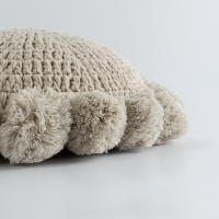 Almohada redonda de punto de lana estilo otoño e invierno con monedas para el hogar, cojín para acampar en casa de familia - details 9