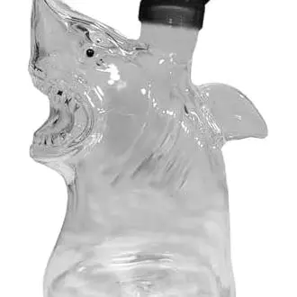 Estatua de tiburón para el 50.º aniversario de la película Tiburón, botella de vino, decoración de decantador de pato broma, vasos de whisky grabados en 3D, estatua temática de 320 ml (C) - 1